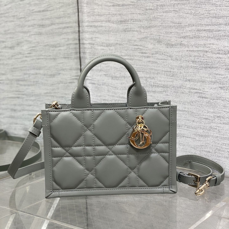 D*or shopping bags